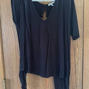 Black V-Neck Women's Top - Unknown Brand